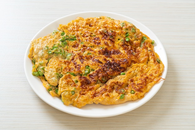 omelet with long beans or cow-pea - homemade food style