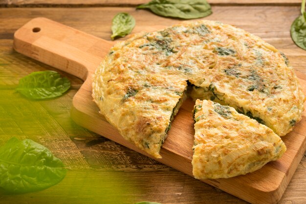 Omelette  of spinach and cheese and leek