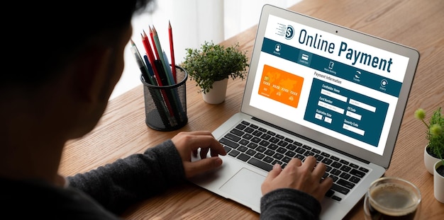 Online betalingsplatform voor modieuze geldoverdracht op het internetnetwerk
