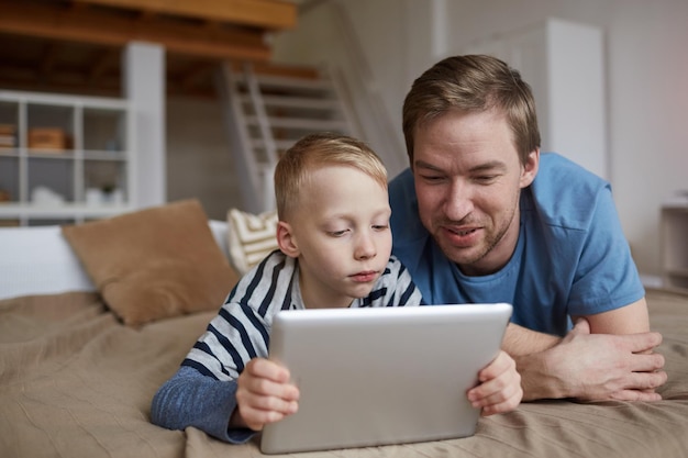 Online film kijken met vader