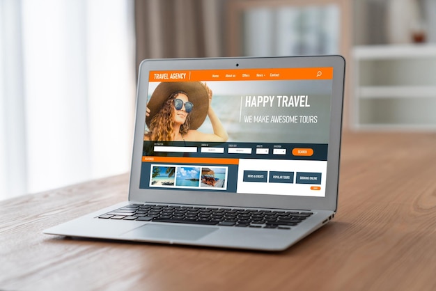 Online reisbureauwebsite voor modieus zoeken en reisplanning