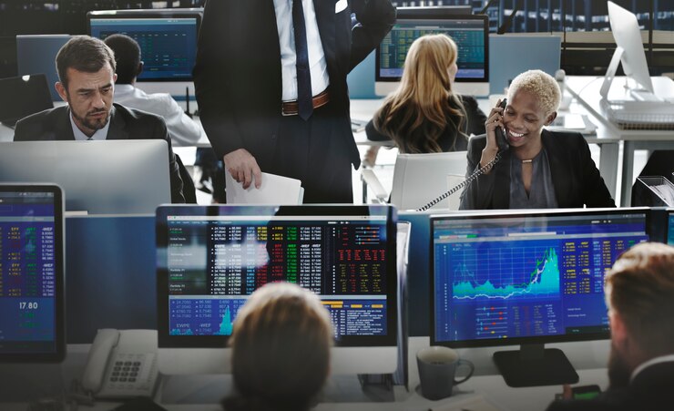 Photo online stock exchange team