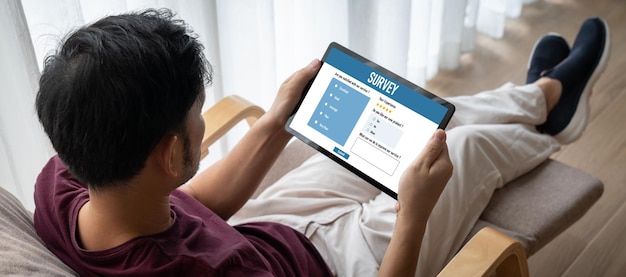 最新のデジタル情報収集のためのオンライン調査フォーム