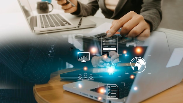 オンライントランザクション指紋スキャンに触れるビジネスマンは、仮想画面上でセキュリティインターフェイス支払いショッピングバンキングとクラウドコンピューティングネットワーク接続を提供します