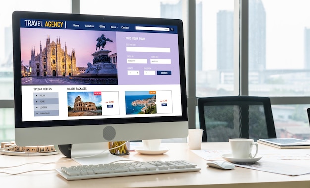 オンライン旅行代理店のウェブサイトで,モダンな検索と旅行計画