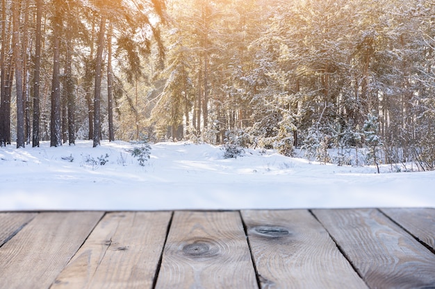 onscherpe achtergrond van besneeuwde kerst natuur achtergrond