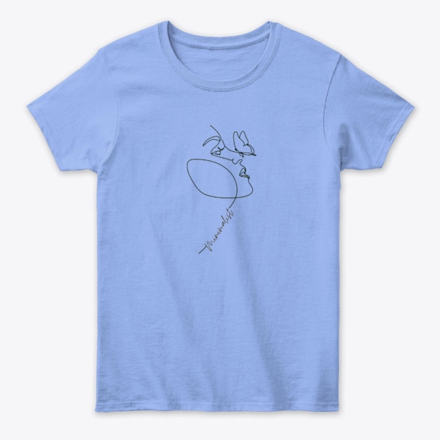 Ontdek ingetogen verfijning met ons minimalistische T-shirt gegenereerd door Canva