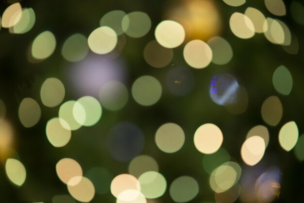 Ontfocusd beeld van verlichte lichten