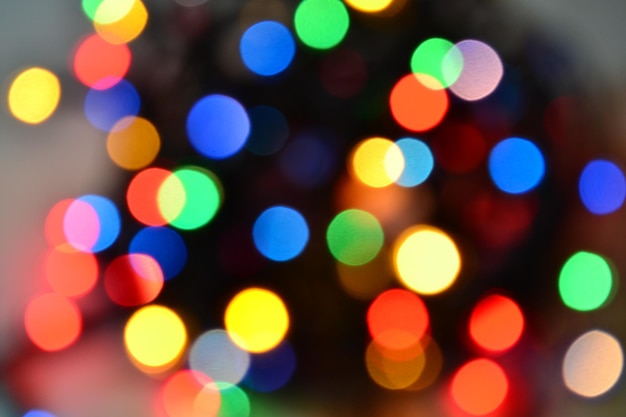 Ontfocuste afbeelding van verlichte decoraties