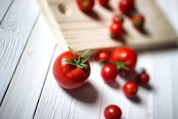 Oogst verse tomatentop