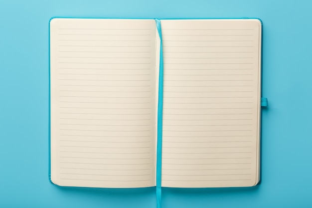Photo open blank notebook