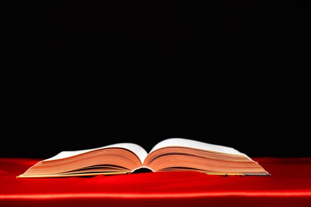 Гриф черный красная книга крыма