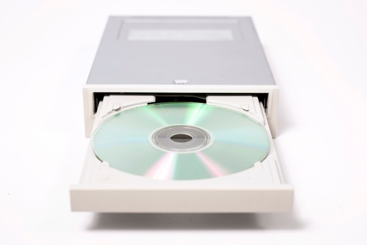 Photo open dvd-rom on white