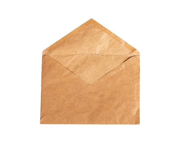 Open kraftpapier envelop geïsoleerd op witte achtergrond Natuurlijke pakket voor brief uitnodigingskaart cadeau Vintage stijl