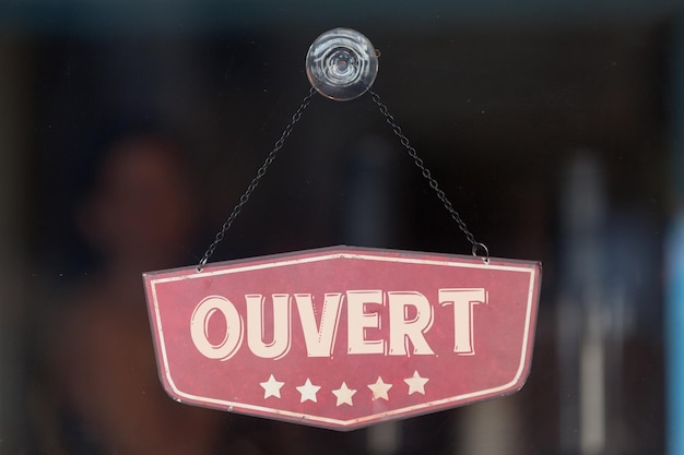 Photo open sign written in french