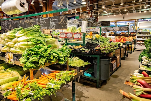 Openbare marktkruidenierswinkel op Granville Island Vancouver Canada