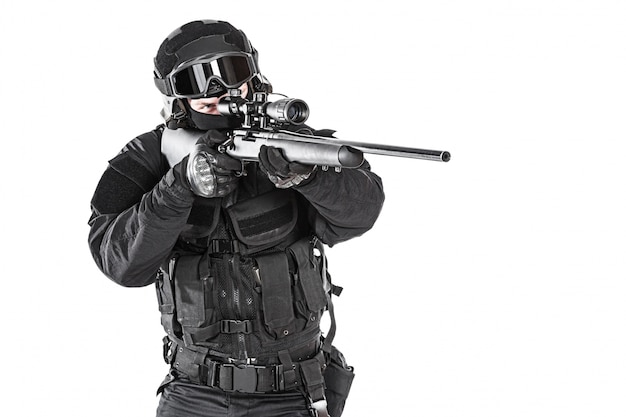 operator with sniper rifle aiming enemy