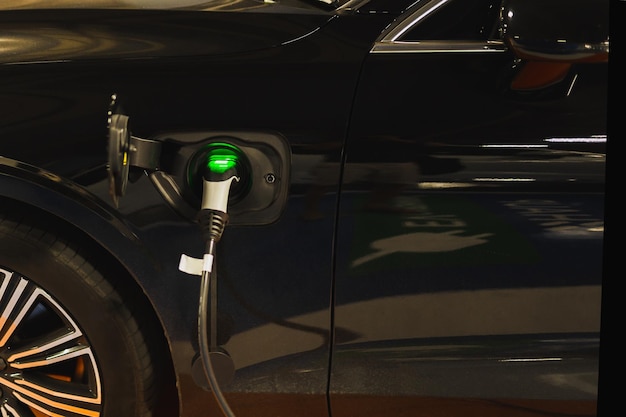 Oplaadstation voor elektrische auto's met batterijen voor het opladen van voertuigen Toekomst van transport