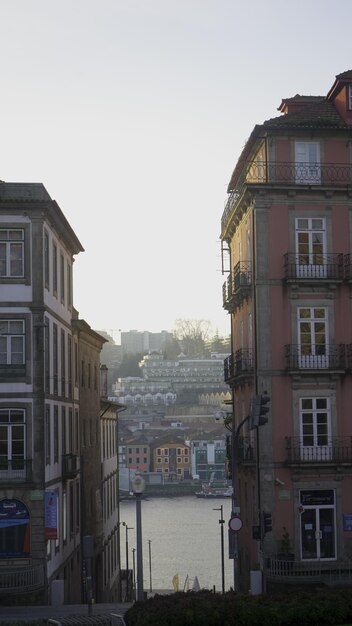 Photo oporto city portugal photo cityscape view with beautiful old colorful buildings