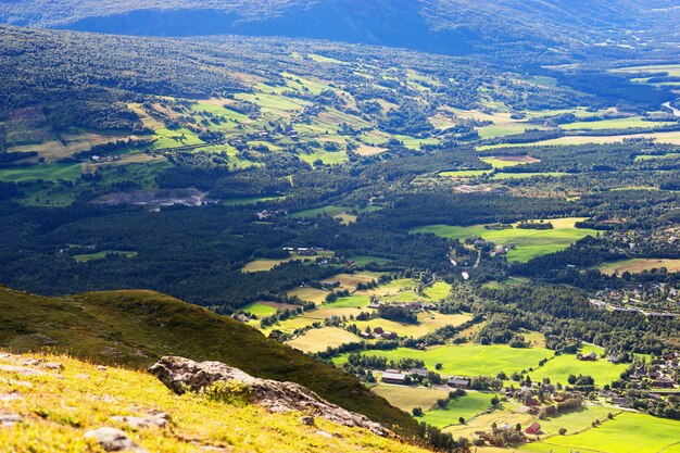 Oppdal bergdal landschap achtergrond hd