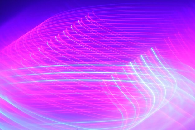 Фото Применение оптоэлектронных технологий невероятные траектории света