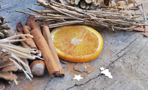 Arancia e cannella per natale