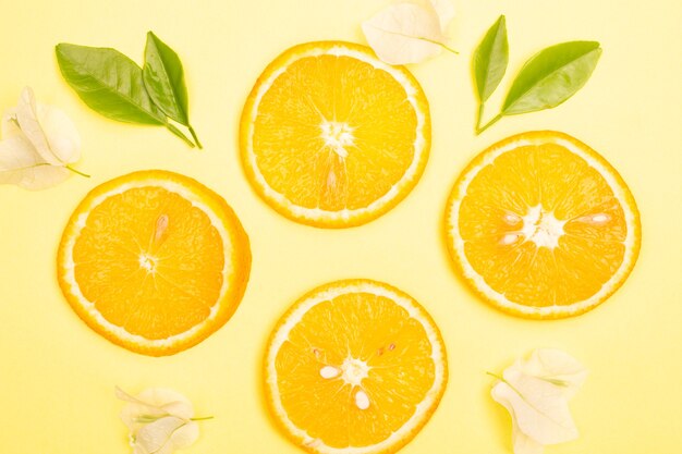 Orange fruit pattern composition