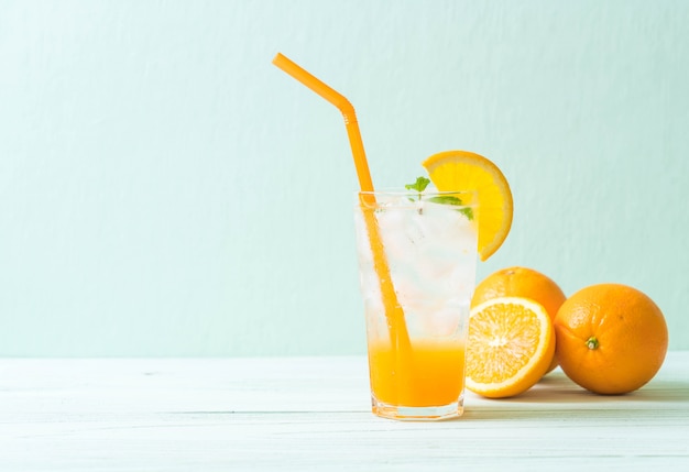 Orange juice with soda