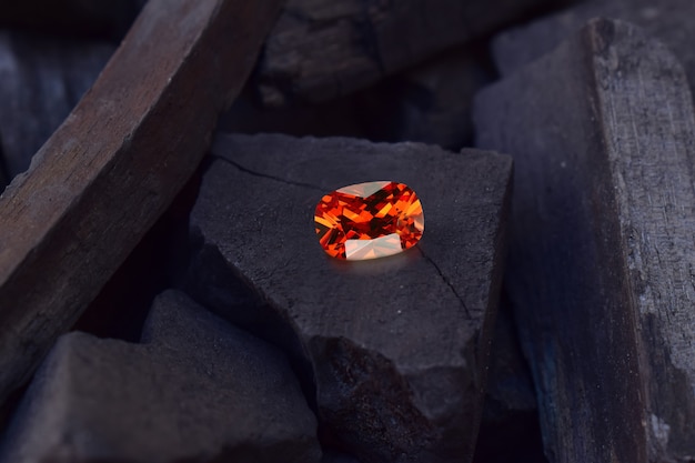 orange sapphire Is a beautiful red gemstone