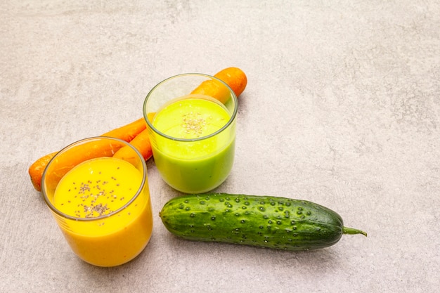 Organic cucumber and carrot smoothies with sesame and chia seeds