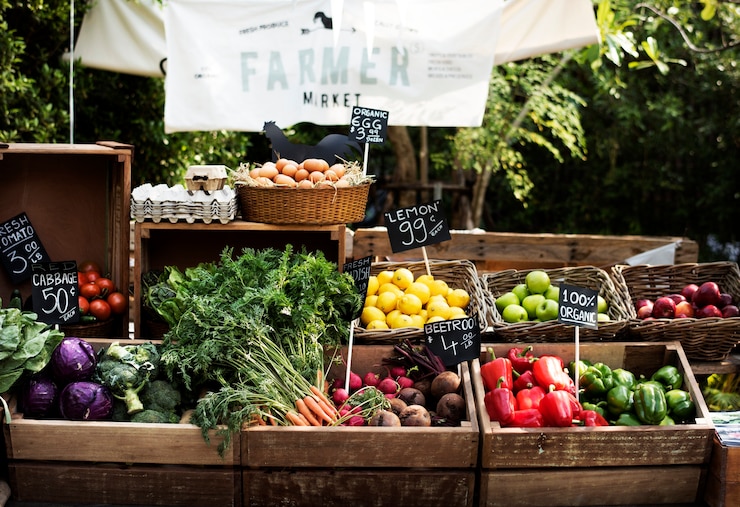 Photo organic fresh agricultural product at farmer market