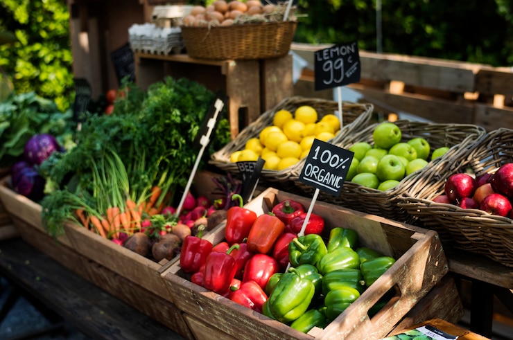 Photo organic fresh agricultural product at farmer market