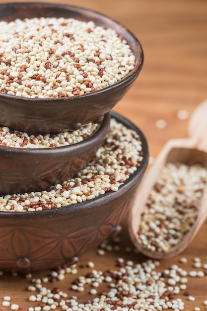 Organische gemengde rode en witte Quinoa