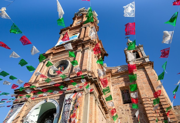 Oriëntatiepunt Puerto Vallarta kerk parochie van Onze-Lieve-Vrouw van Guadalupe in Mexico