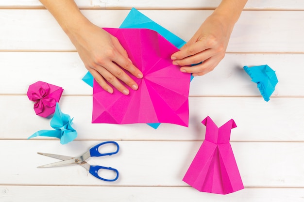 Оригами документы крупным планом