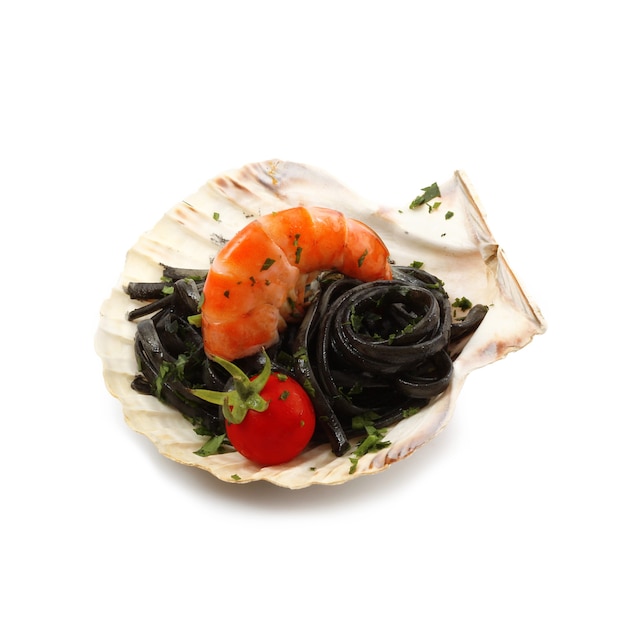 Original italian pasta with prawns in a shell