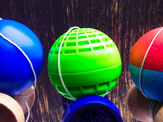 Оригинальная традиционная деревянная японская игрушка Kendamas для детей.