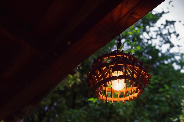 Originale lampione sul terrazzo di casa