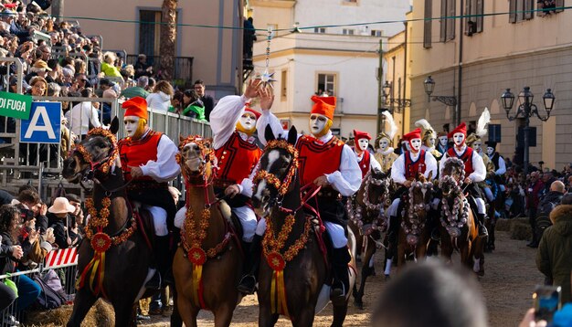 Photo oristano sardinia italy february 9th 2024 riders of the sartiglia race directed by su componidori