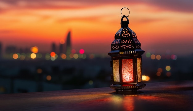 Декоративный арабский фонарь