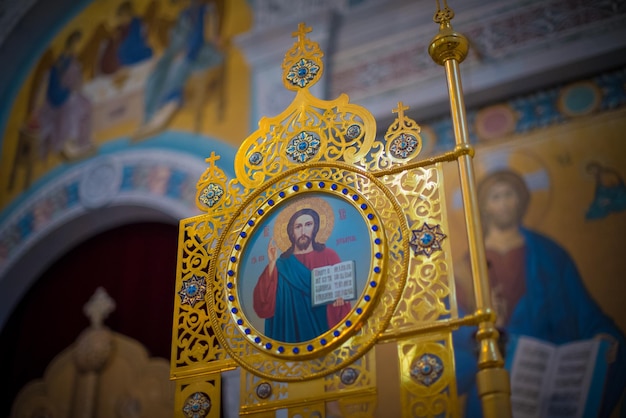 Фото Украшенная живопись на стене здания