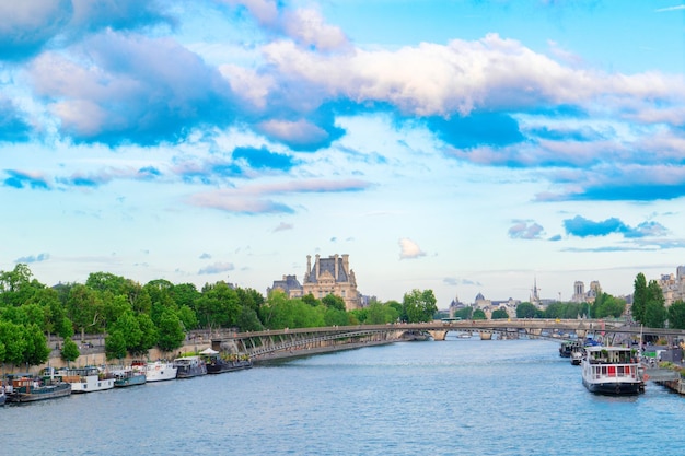 Photo orsay museum and river siene france