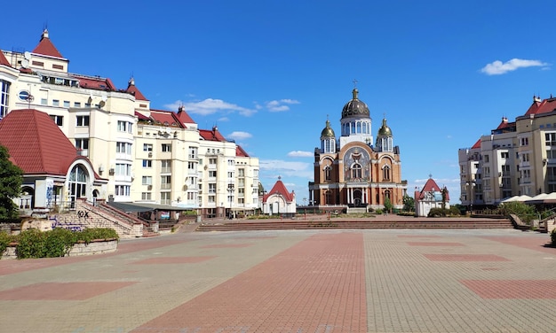 Orthodoxe kathedraal met gouden koepels Christelijke religieuze achtergrond