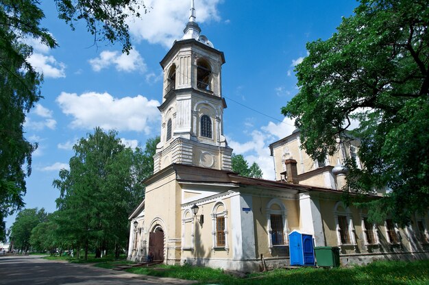 Orthodoxe oude kerk gebouwd. Vologda-stad, Rusland