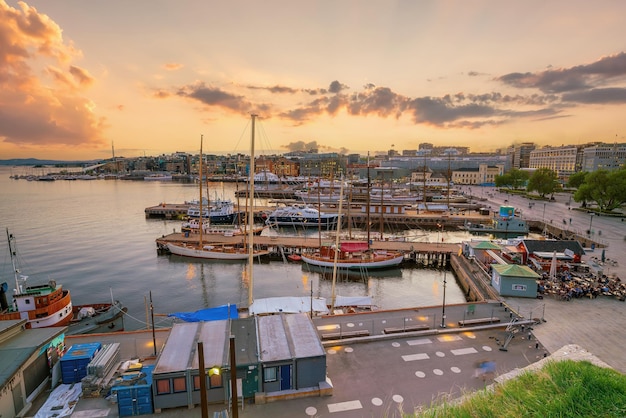 Oslo centrum stad skyline stadsgezicht in Noorwegen