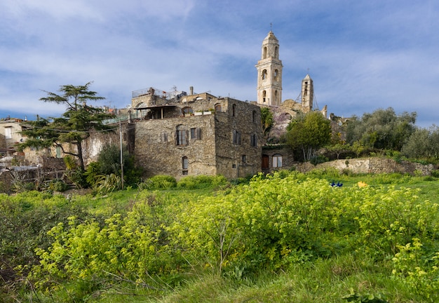 Oud dorp van Bussana Vecchia