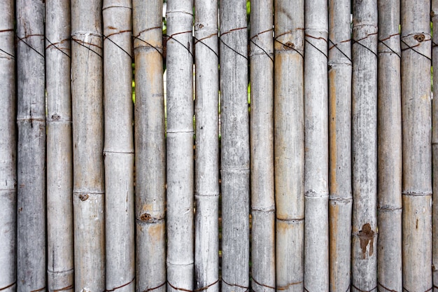 Oude bamboe schermen voor tuin