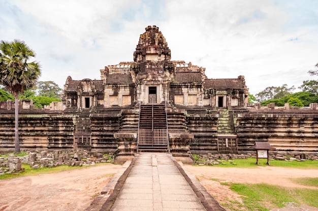 Oude boeddhistische Khmer tempel in Angkor Wat, Cambodja.