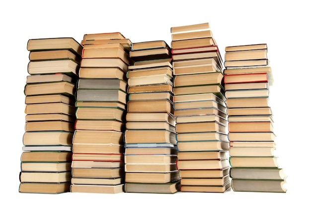 Oude boeken geïsoleerd op wit