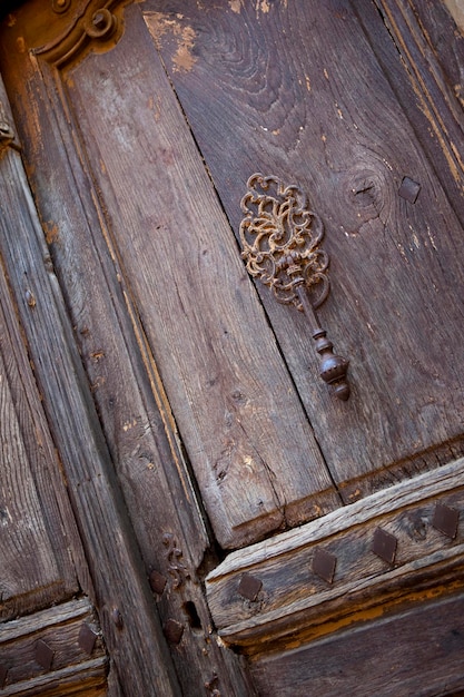 Oude deurklopper.